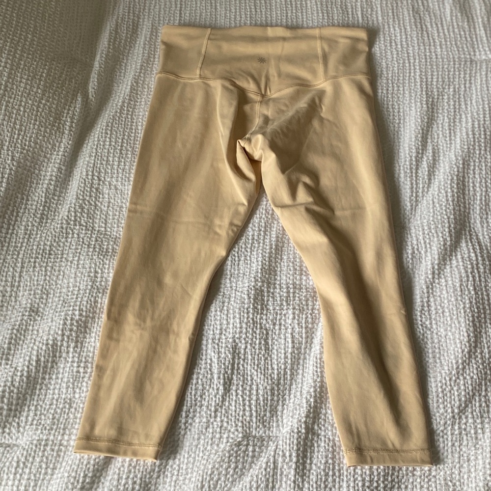 Woman’s Pale Pink Ultra High Rise Elation 7/8 Tight Leggings - Picture 6 of 9
